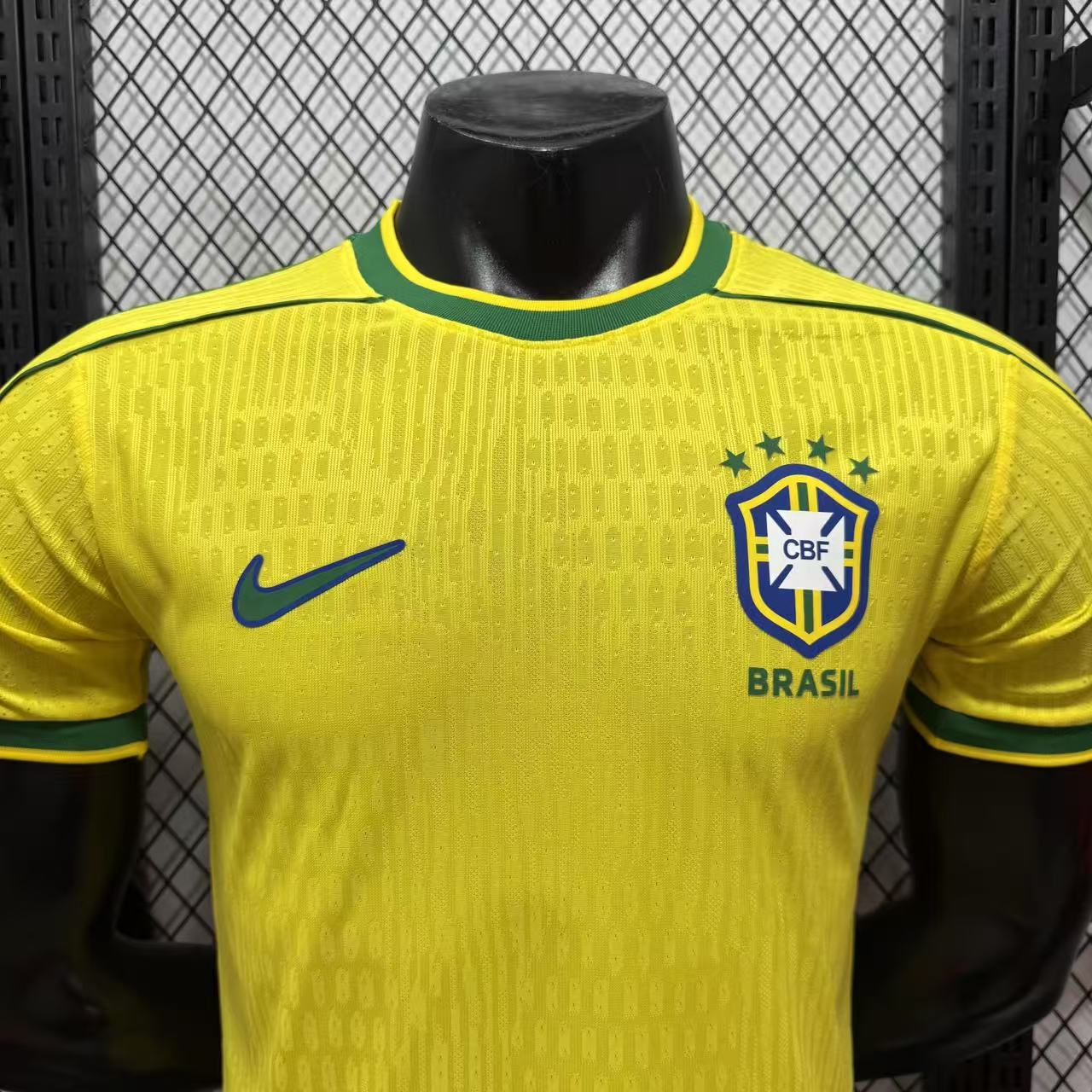 חולצת ברזיל מיוחדת 2026