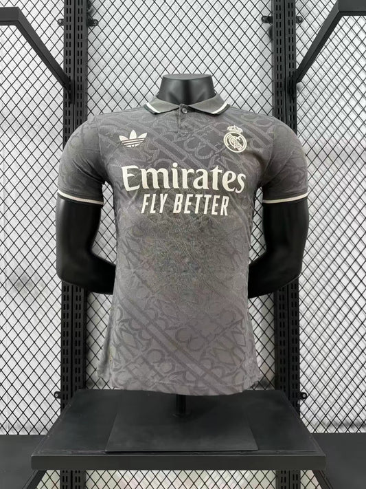 ⚫👑⚽ריאל מדריד 24/25 – חולצת חוץ שנייה בצבע אפור יוקרתי