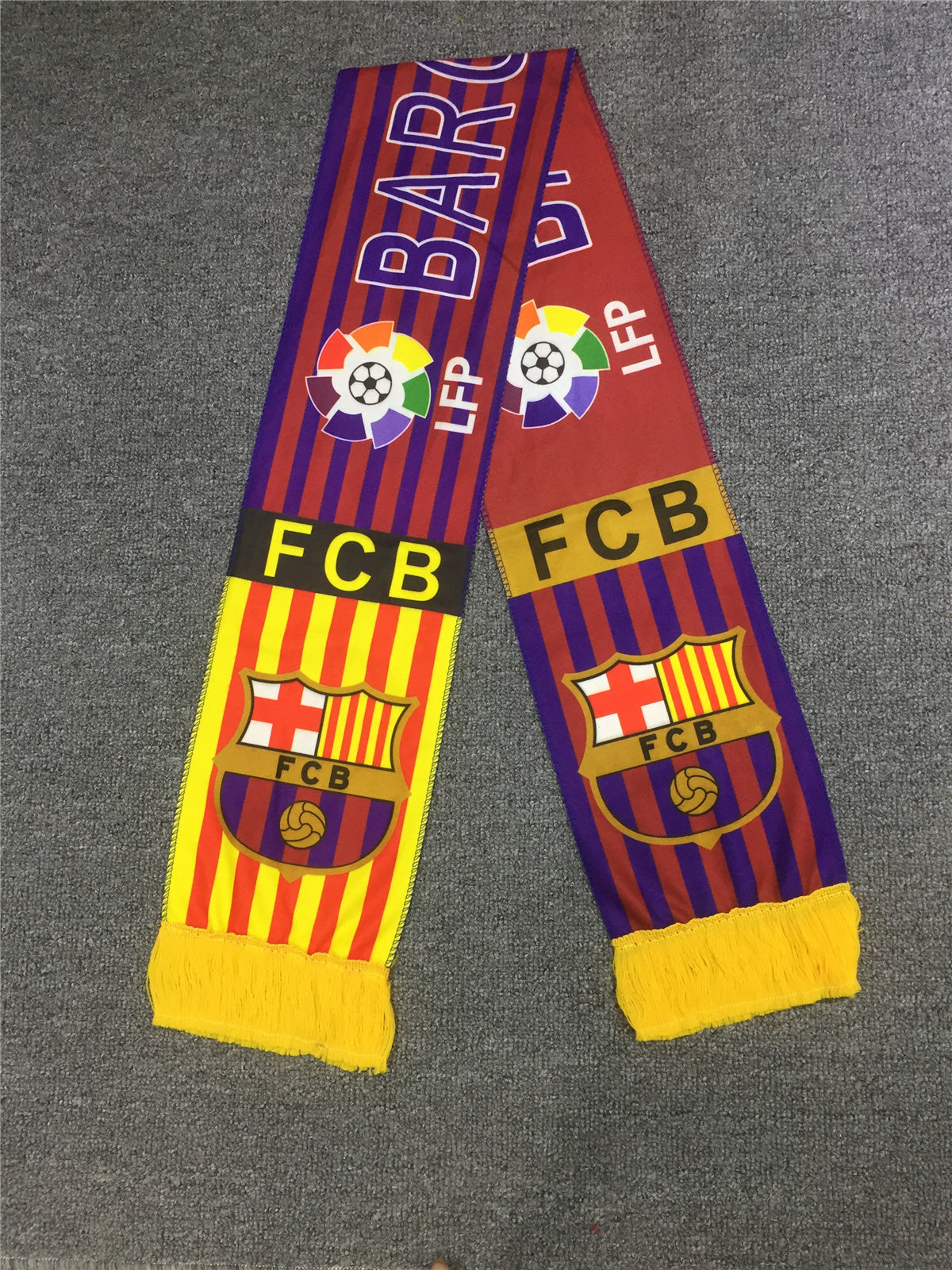 FCB Barcelona צעיף אוהדים ברצלונה – אדום כחול