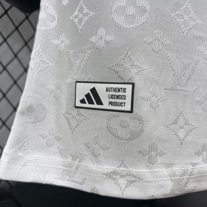 Louis Vuitton חולצת ריאל מדריד 2026/27 מהדורה מיוחדת