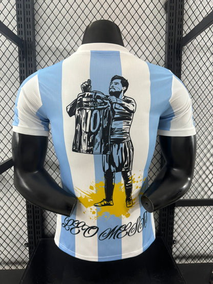 חולצת ארגנטינה מהדורה מיוחדת – La Pulga 2025/26 עיצוב מרהיב שמוקדש לליאו מסי