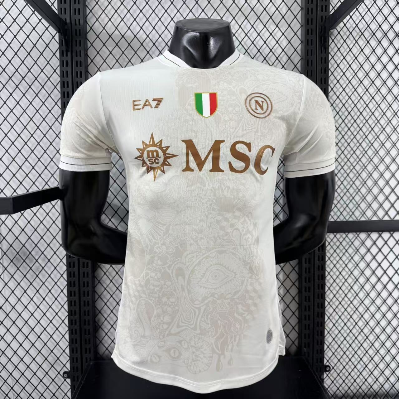⚽🤍 חולצת נאפולי 25/26 – תלבושת חוץ יוקרתית