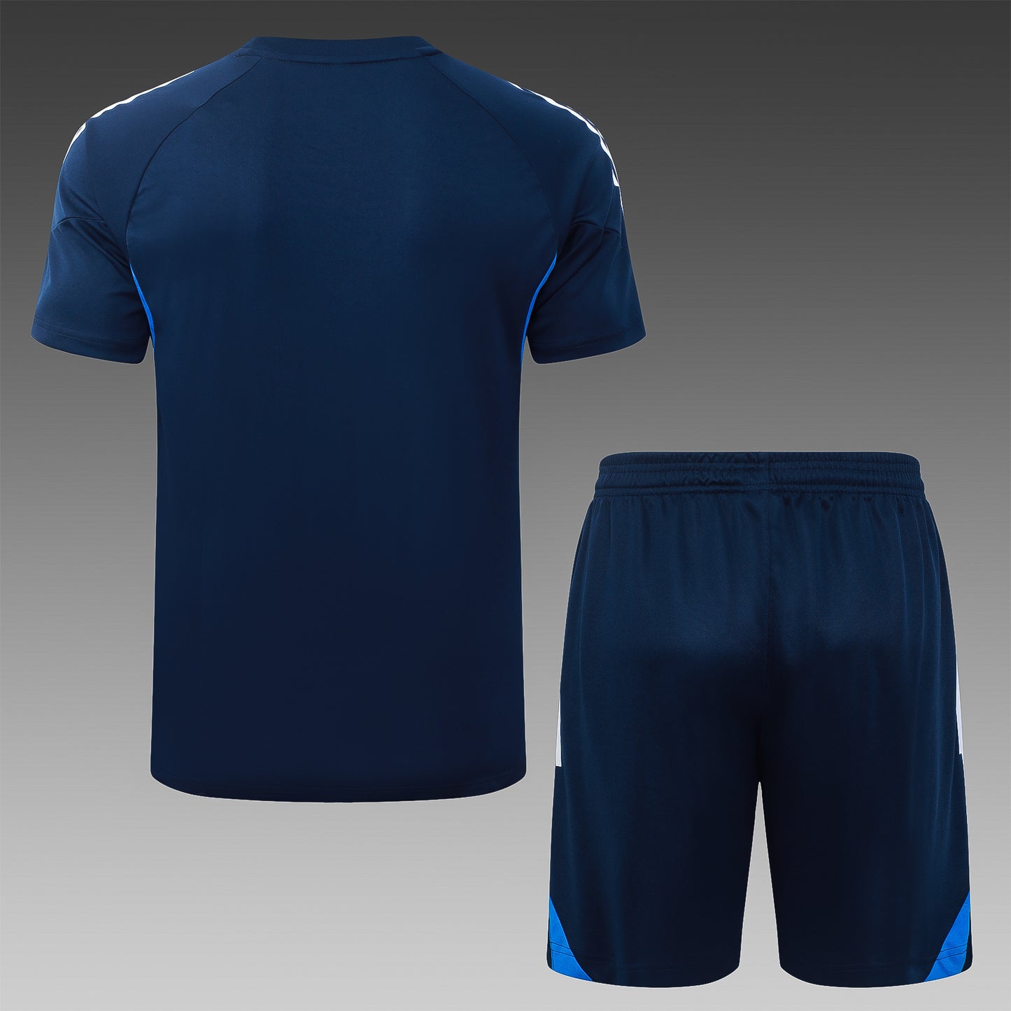 חליפה קצרה ריאל מדריד כחולה עונת 2025/2026