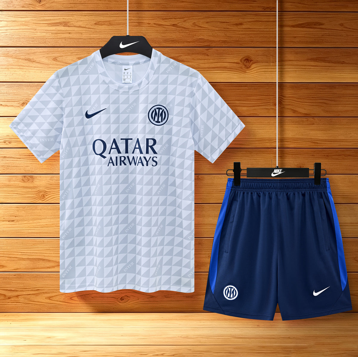 Inter Milan חליפת כדורגל קצרה אינטר מילאנו 2026/27 בצבע לבן
