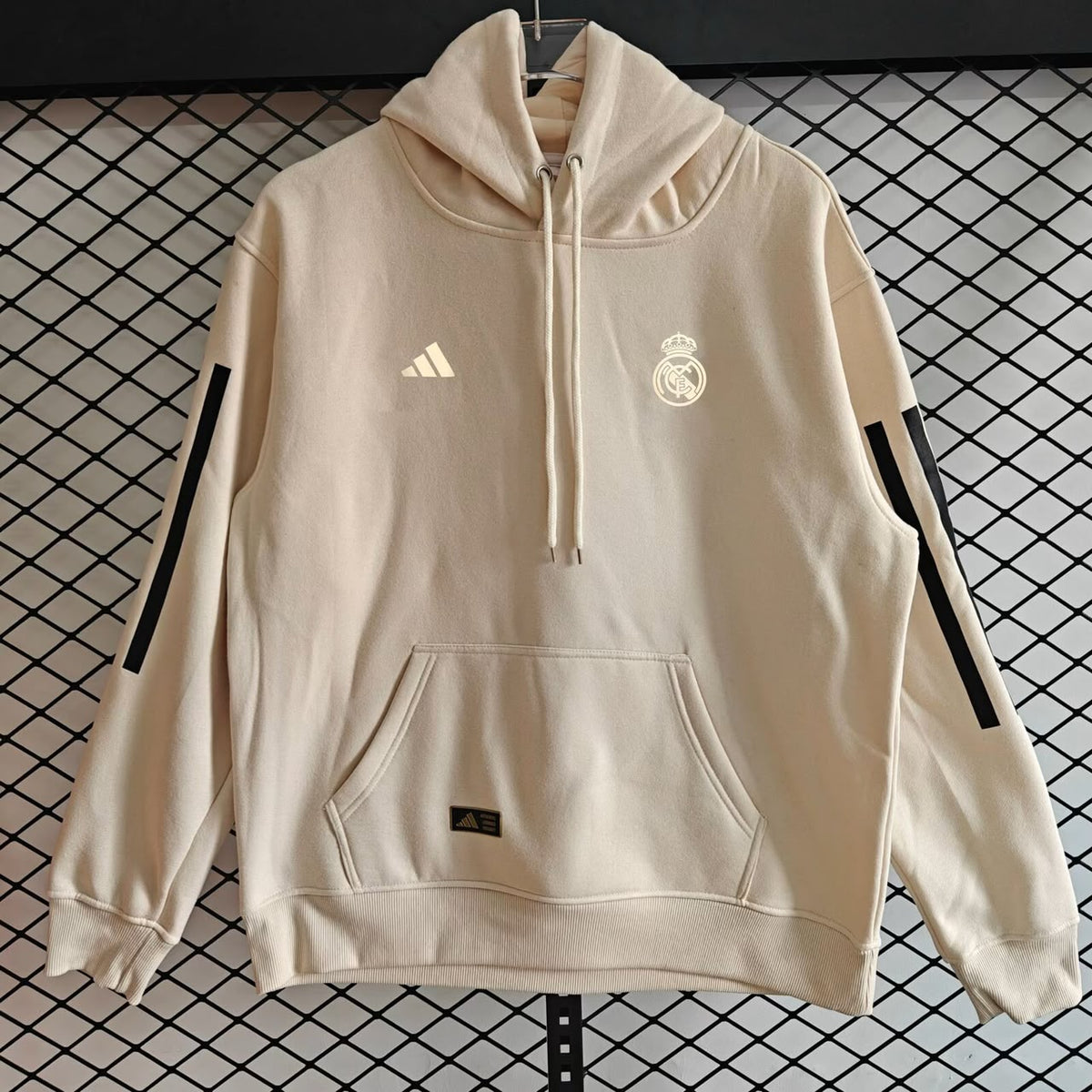 Adidas | 2026/27 קפוצ׳ון ריאל מדריד קרם