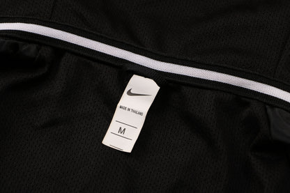 מעיל רוח של פריז סן ז'רמן לעונת 2021/22 (שחור)