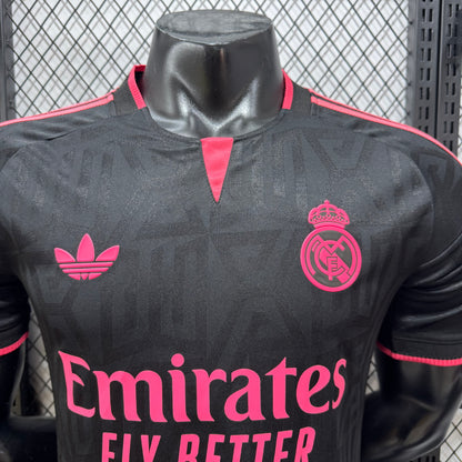 Real Madrid Special Edition 2026/27 – חולצת ריאל מדריד מהדורה מיוחדת