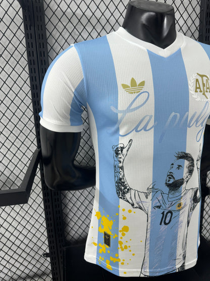 חולצת ארגנטינה מהדורה מיוחדת – La Pulga 2025/26 עיצוב מרהיב שמוקדש לליאו מסי