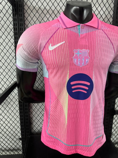 ברצלונה חולצה מיוחדת