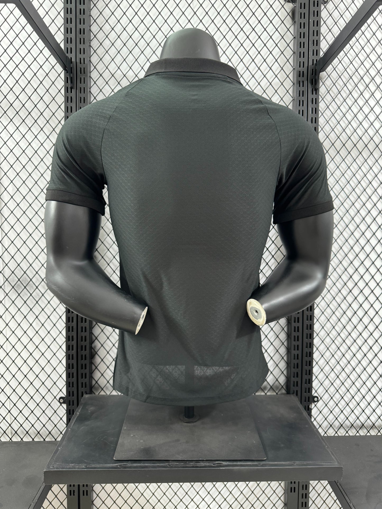 מארסי חולצת חוץ מיוחדת