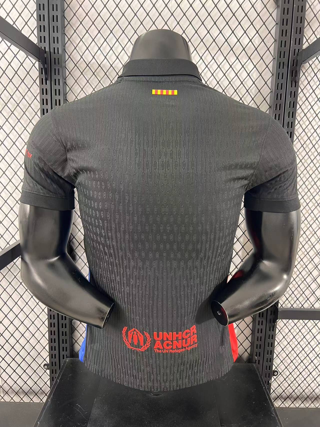 חולצת חוץ של ברצלונה 24/25 - מהדורה מיוחדת